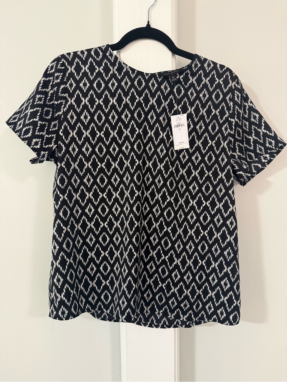 Banana Republic Black & White Geometric Short-Sleeve Blouse